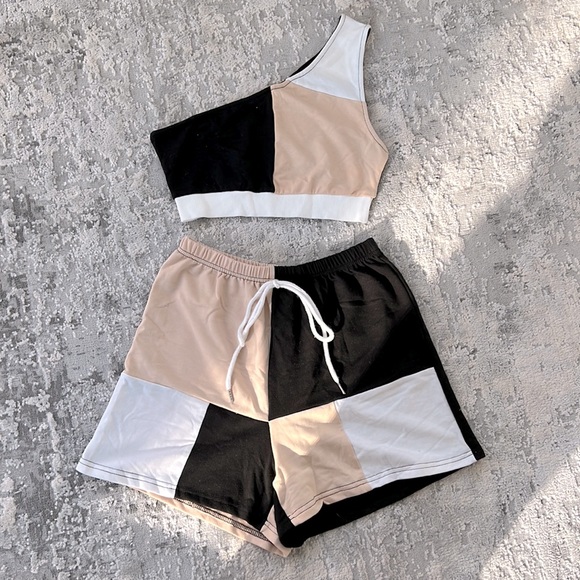 Shein set small - Picture 1 of 5